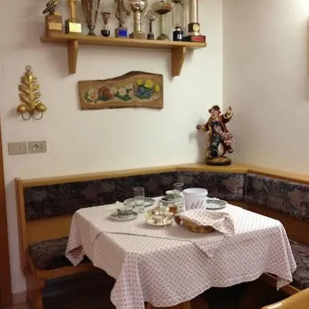 酒店 加尼再见酒店 塞尔瓦迪加尔代纳山谷
